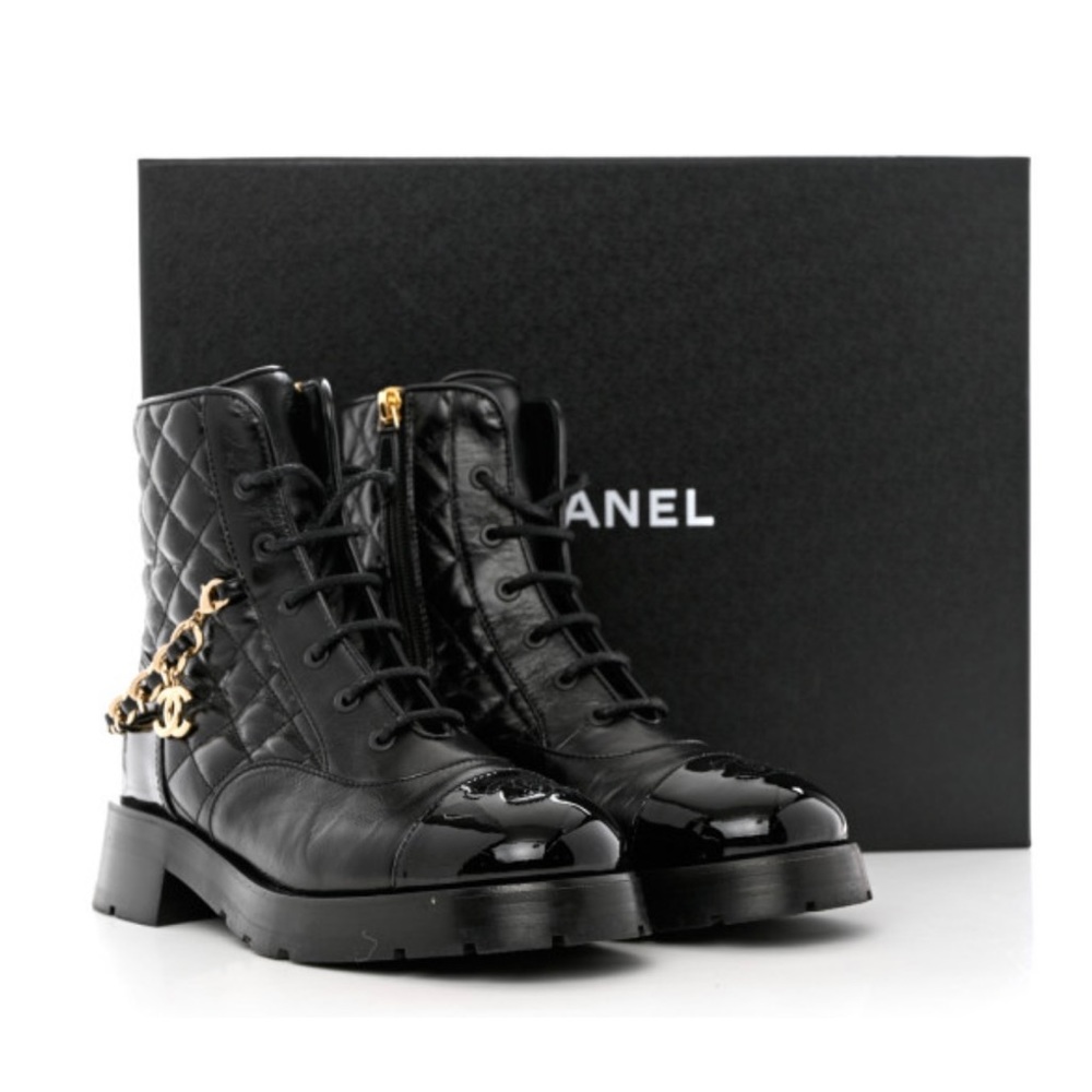 Authentic CHANEL new style combat boots with removable logo chain. 2 looks!